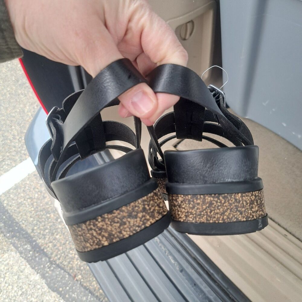 NEW Torrid Womens Size 11.5 WW Fisherman Platform Summer Sandal Black Shoe - Picture 4 of 8